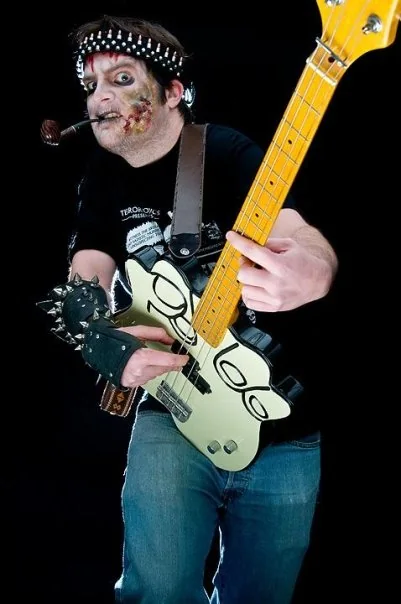 Rob Reider performing with Green Hell